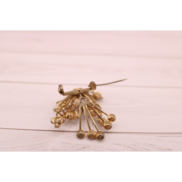 Peridot and Pearl Flower Floral Pin Brooch Lapel Hat Elegant Jewelry Vintage - Picture 7 of 12